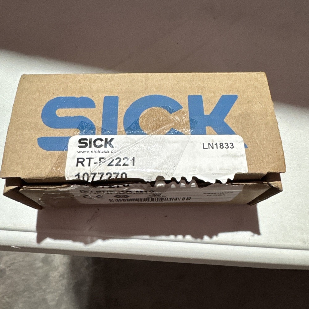 SICK RT-P2231 - 1077270 Photoelectric Zone Sensor * NEW